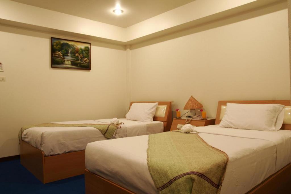 Ratchaphruek 2007 Hotel Чом Тхонг Экстерьер фото